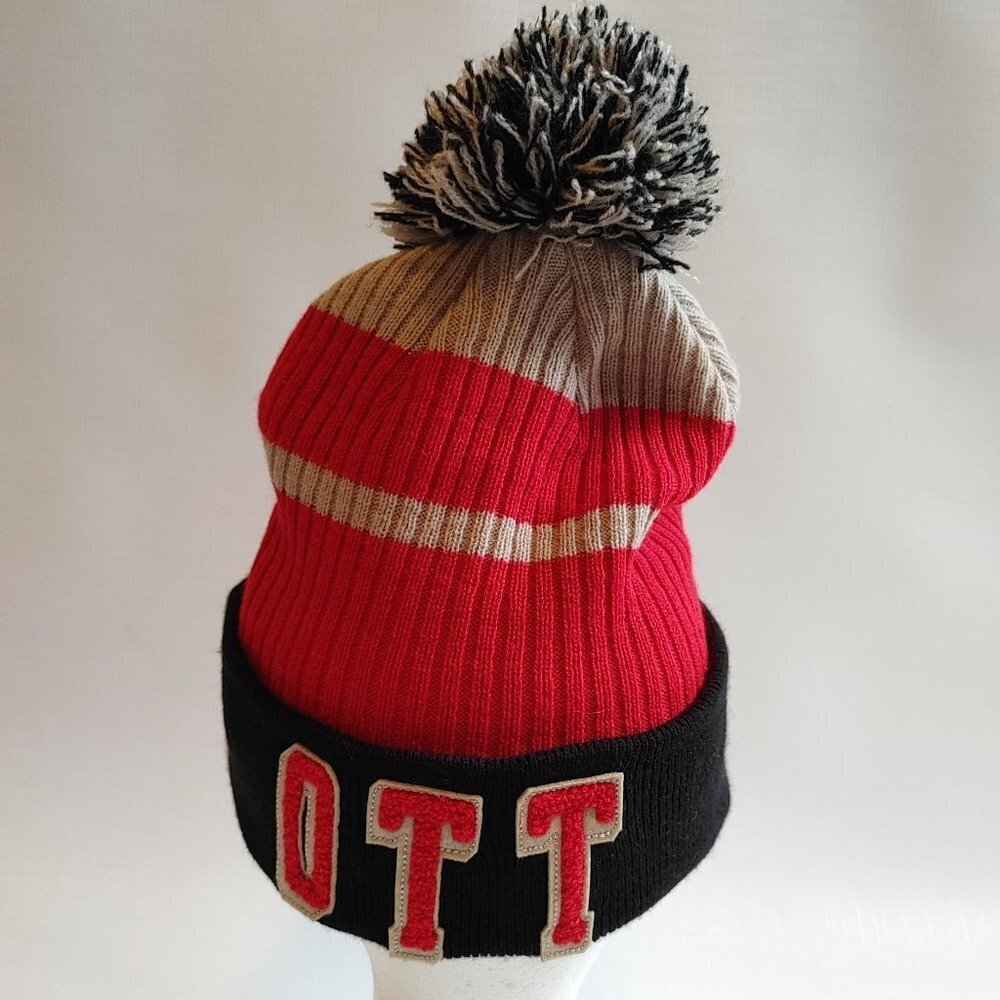 Ottawa Senators Hockey Toque Pom Pom Beanie Toque Unisex FANATICS Patch Letters